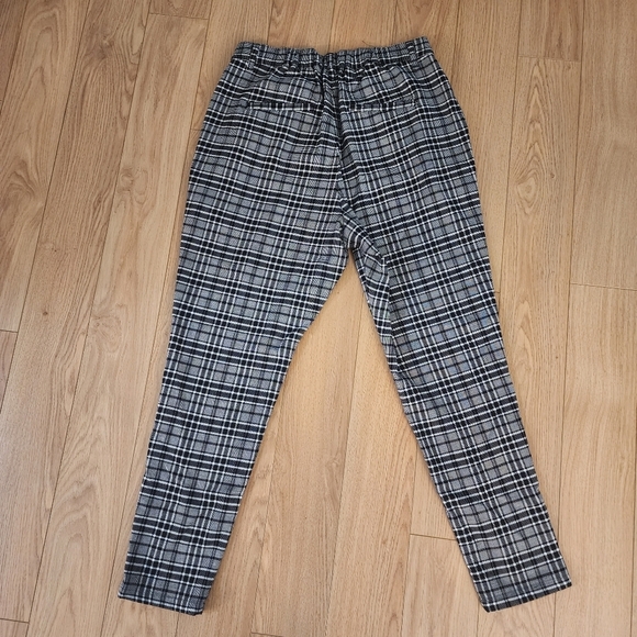 Hot Topic Pants - Picture 2 of 9